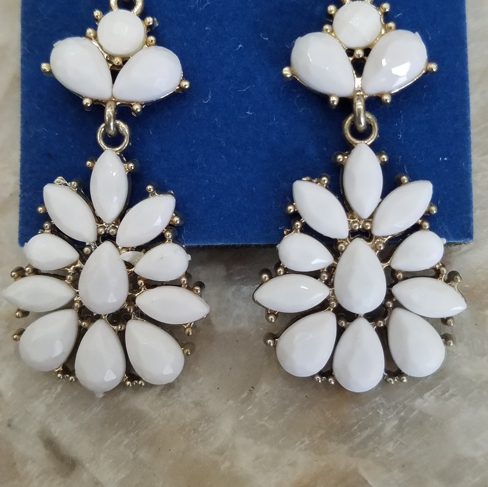 NEW! 2" WHITE DESIGN DROP EARRINGS